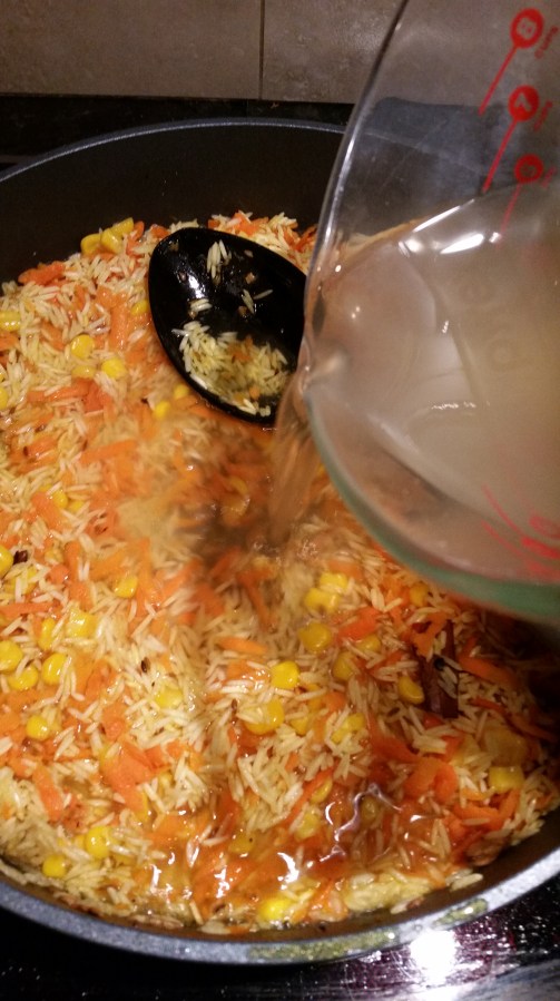 Kashmiri Pulao – A rice dish with veggies, nuts &&nbsp;fruit